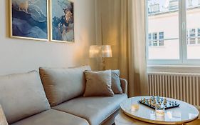 Rzeszowska 5 Apt 12